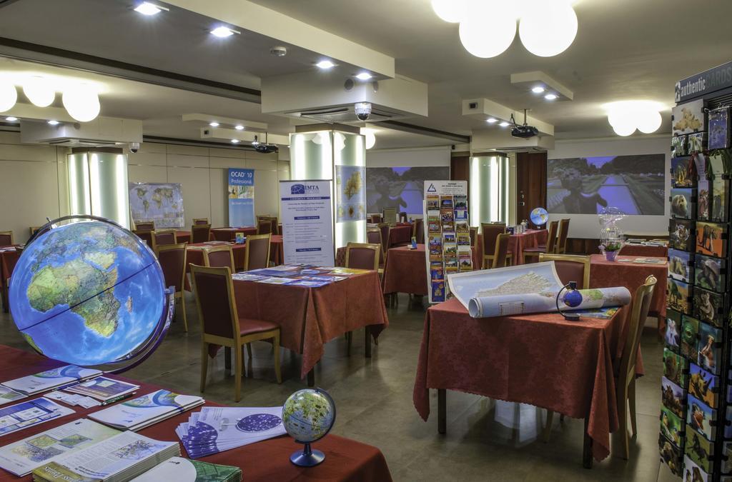 Hotel La Bussola Novara Ngoại thất bức ảnh