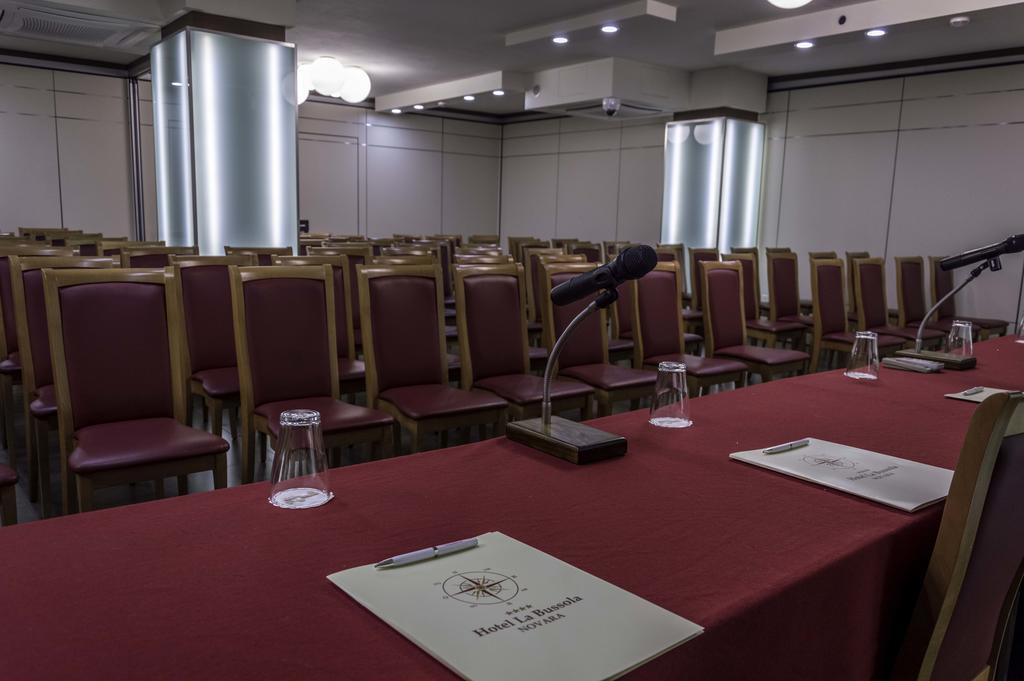 Hotel La Bussola Novara Ngoại thất bức ảnh