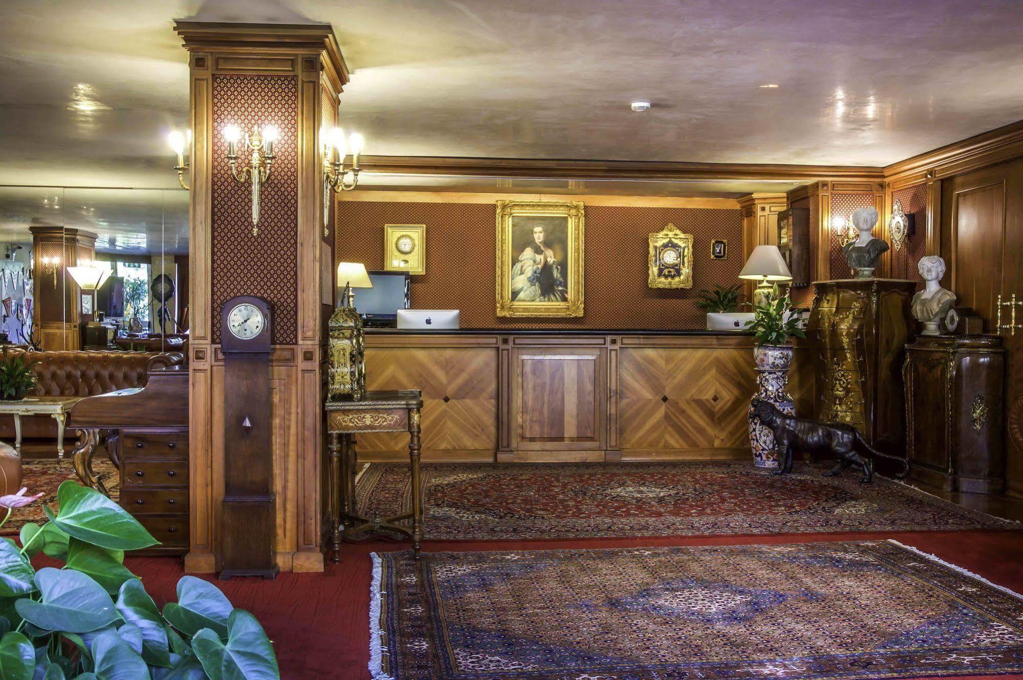 Hotel La Bussola Novara Ngoại thất bức ảnh